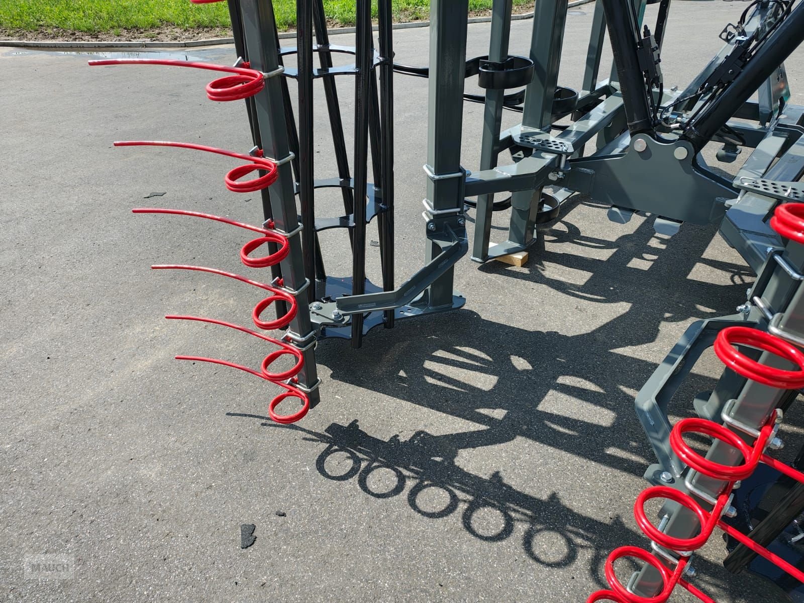 Grubber des Typs Sonstige Leichtgrubber Neptun 5m, Neumaschine in Burgkirchen (Bild 14)