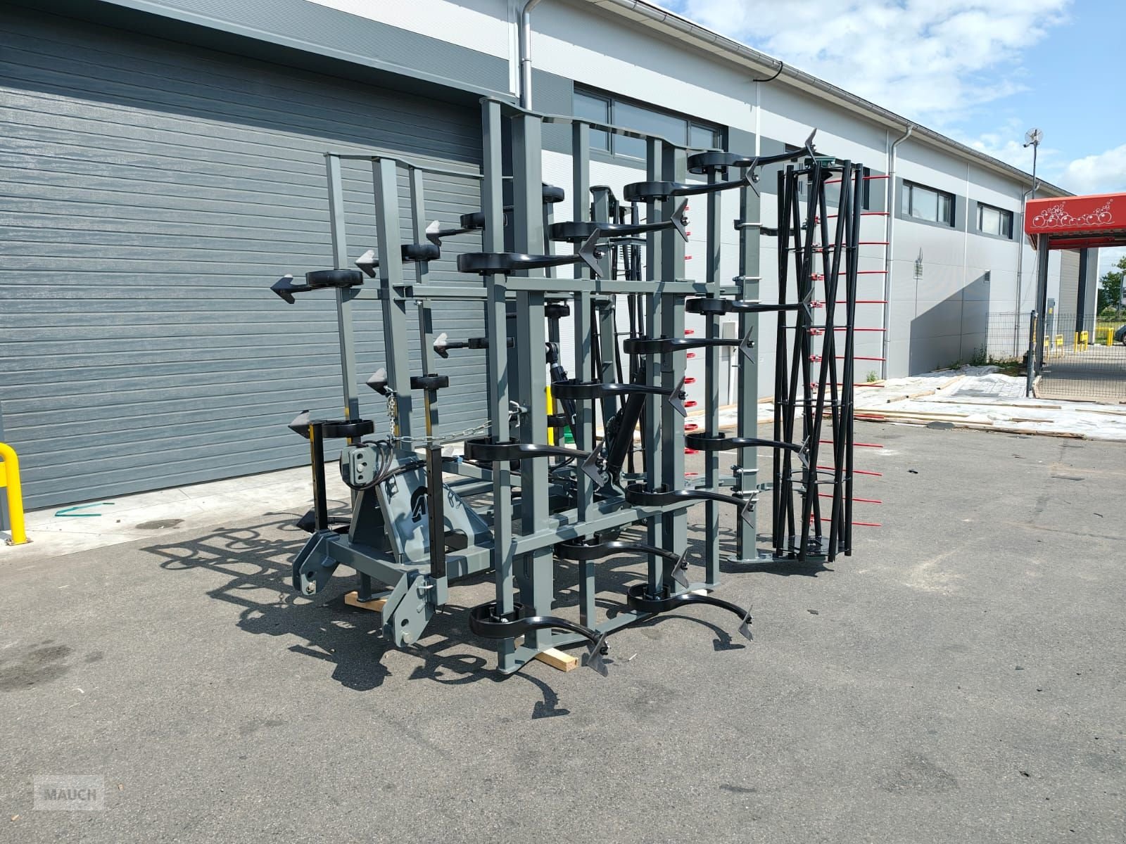 Grubber des Typs Sonstige Leichtgrubber Neptun 5m, Neumaschine in Burgkirchen (Bild 1)