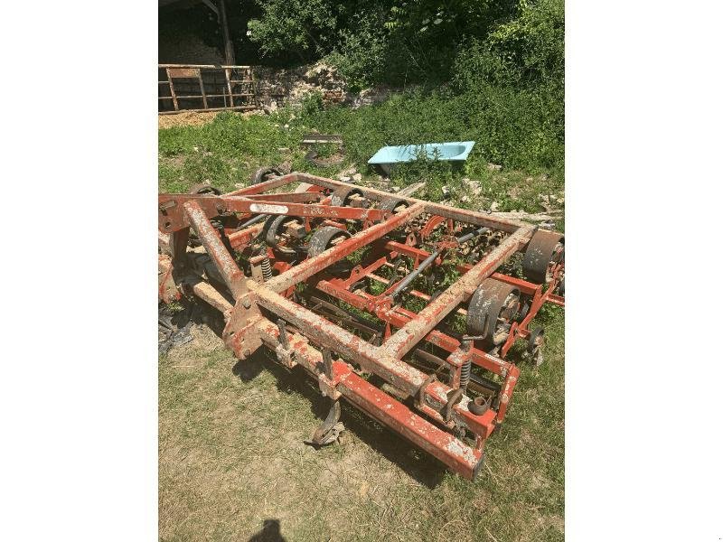 Grubber a típus Sonstige MAESTRO 3,45M, Gebrauchtmaschine ekkor: ESCAUDOEUVRES (Kép 1)