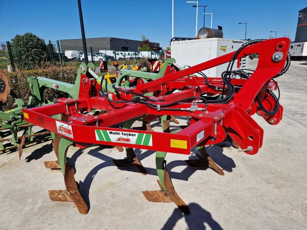 Grubber tip Sonstige MULTITASKER ST, Gebrauchtmaschine in LESTREM (Poză 2)