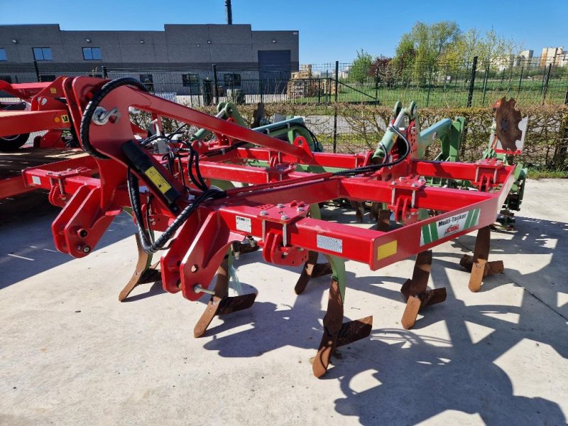 Grubber tip Sonstige MULTITASKER ST, Gebrauchtmaschine in LESTREM (Poză 1)