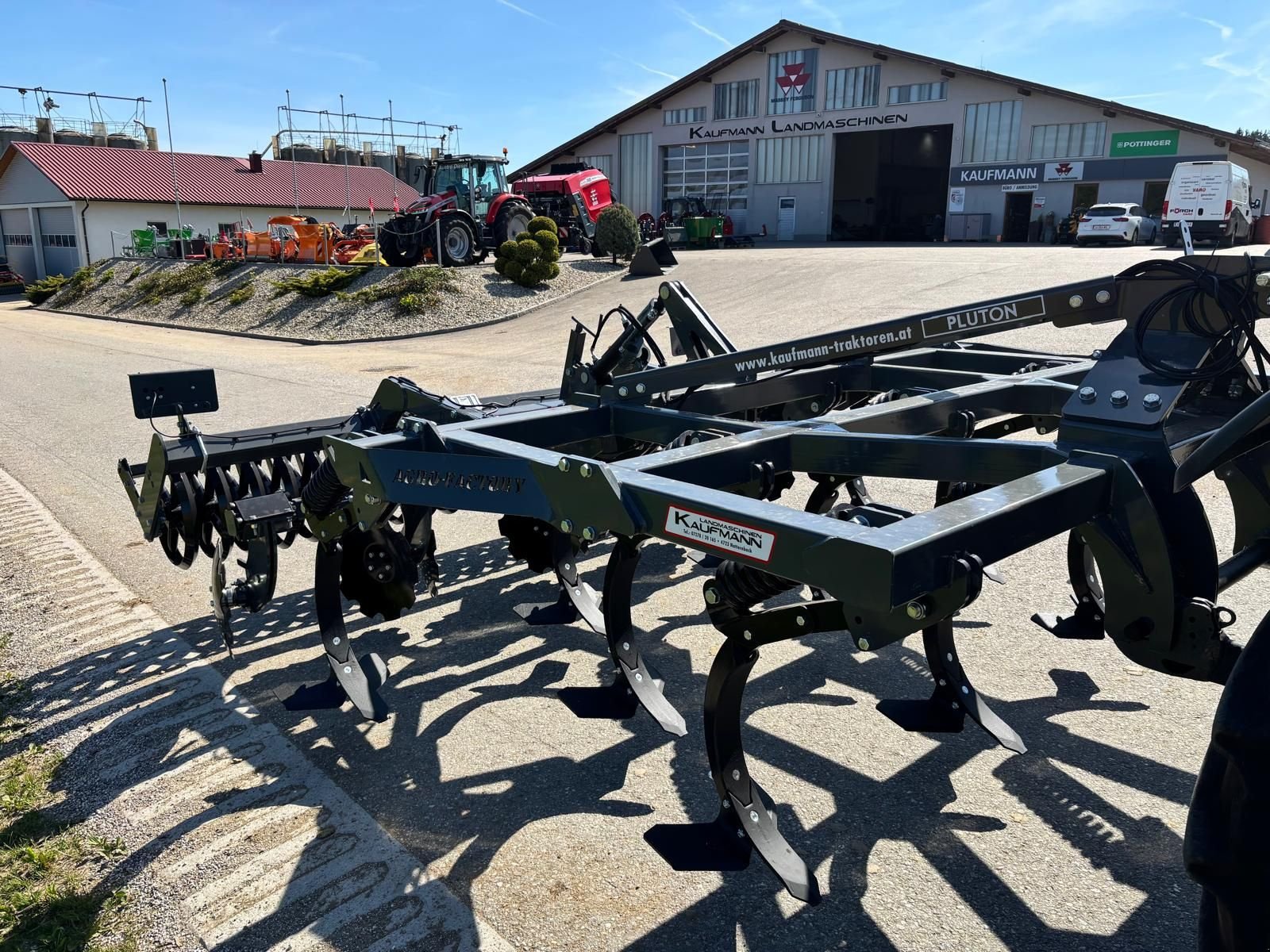 Grubber a típus Sonstige Pluton 3m Grubber, Neumaschine ekkor: NATTERNBACH (Kép 9)