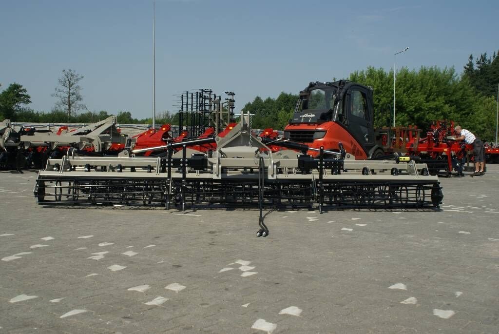 Grubber des Typs Sonstige Saatbettkombination / cultivator, Neumaschine in Michałowo (Bild 8)