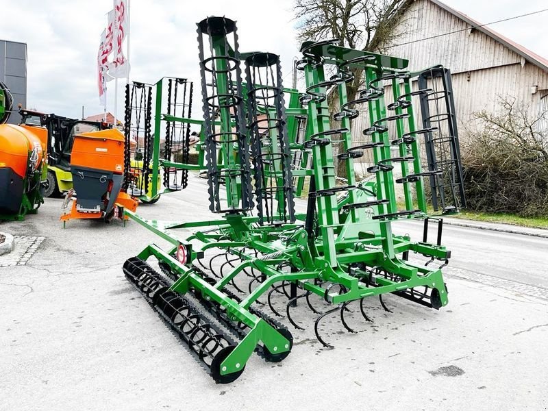 Grubber des Typs Sonstige Stekro Saatbeetkombination 5,6 m Coral Plus, Neumaschine in St. Marienkirchen (Bild 5)