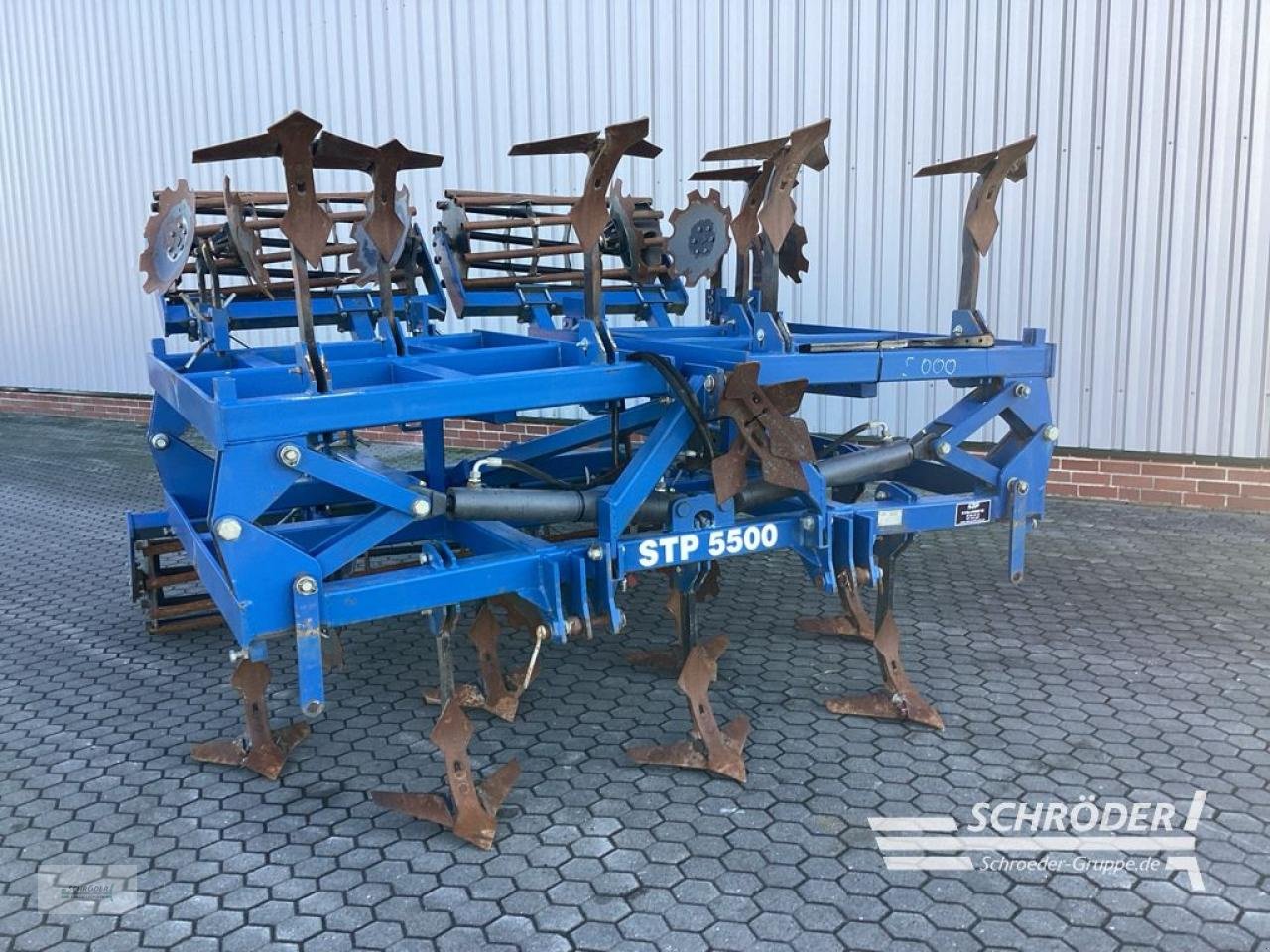 Grubber des Typs Sonstige STP - RKW 5,50 M, Gebrauchtmaschine in Norden (Bild 2)