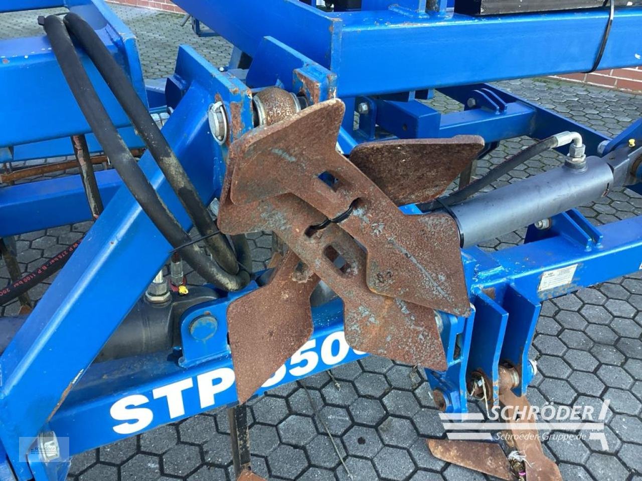 Grubber des Typs Sonstige STP - RKW 5,50 M, Gebrauchtmaschine in Norden (Bild 8)