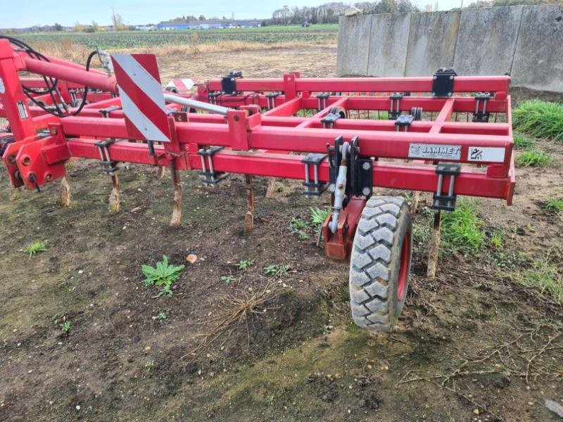 Grubber tip Sonstige TRIC6M, Gebrauchtmaschine in BRAY en Val (Poză 2)