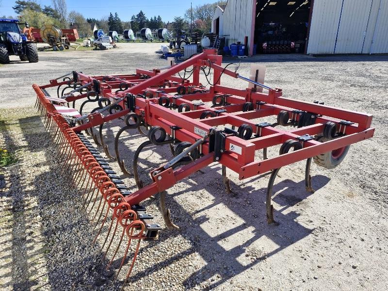 Grubber tip Sonstige TRIC6M, Gebrauchtmaschine in BRAY en Val (Poză 8)