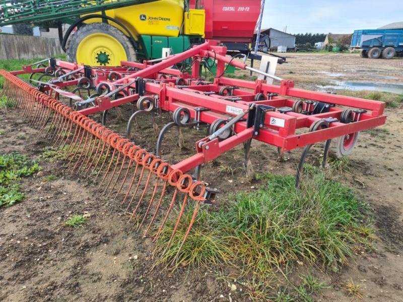 Grubber tip Sonstige TRIC6M, Gebrauchtmaschine in BRAY en Val (Poză 4)