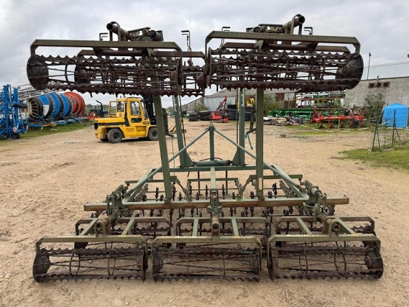 Grubber des Typs Sonstige VIBRO 6M, Gebrauchtmaschine in PITHIVIERS Cedex (Bild 5)