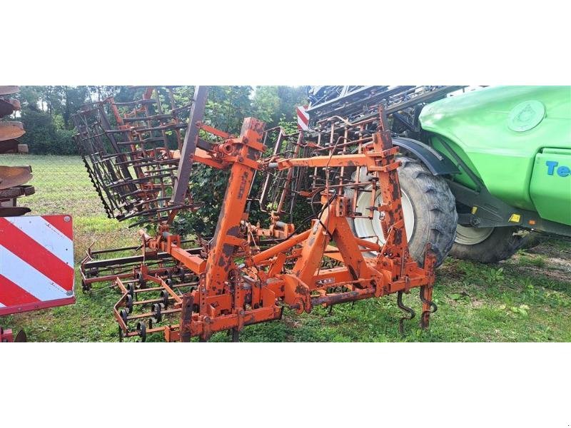 Grubber des Typs Sonstige VIBRO, Gebrauchtmaschine in CHAUMONT (Bild 1)