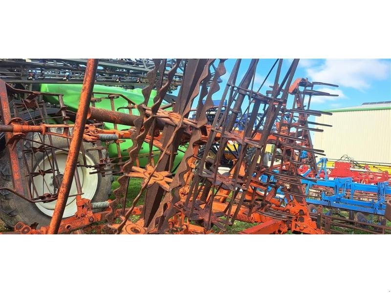 Grubber des Typs Sonstige VIBRO, Gebrauchtmaschine in CHAUMONT (Bild 3)