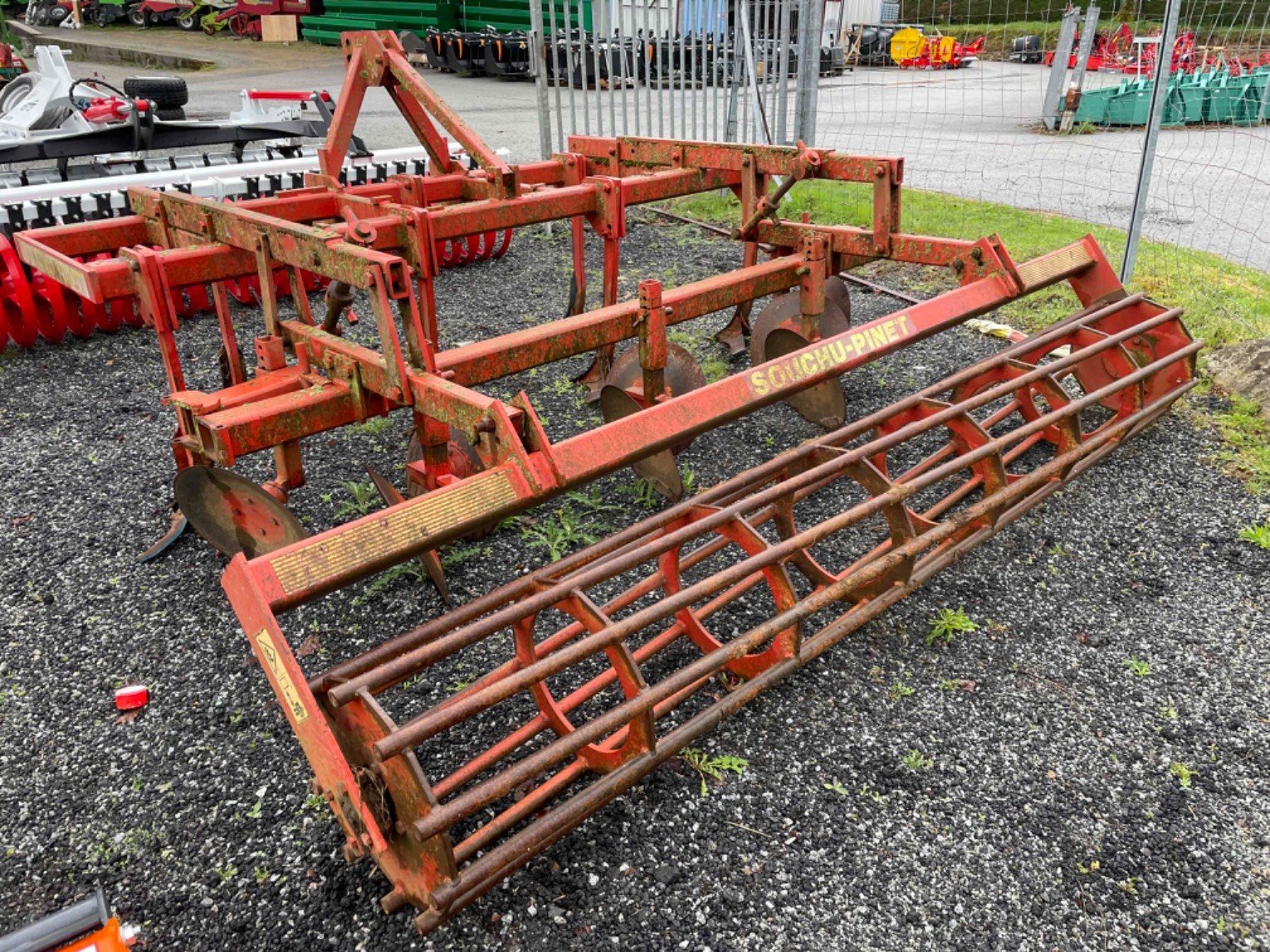 Grubber des Typs Souchu-Pinet 3M, Gebrauchtmaschine in LA SOUTERRAINE (Bild 2)