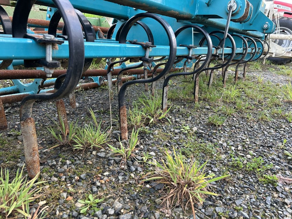 Grubber des Typs Sulky CULTILINE VR, Gebrauchtmaschine in LA ROCHE JAUDY (Bild 4)