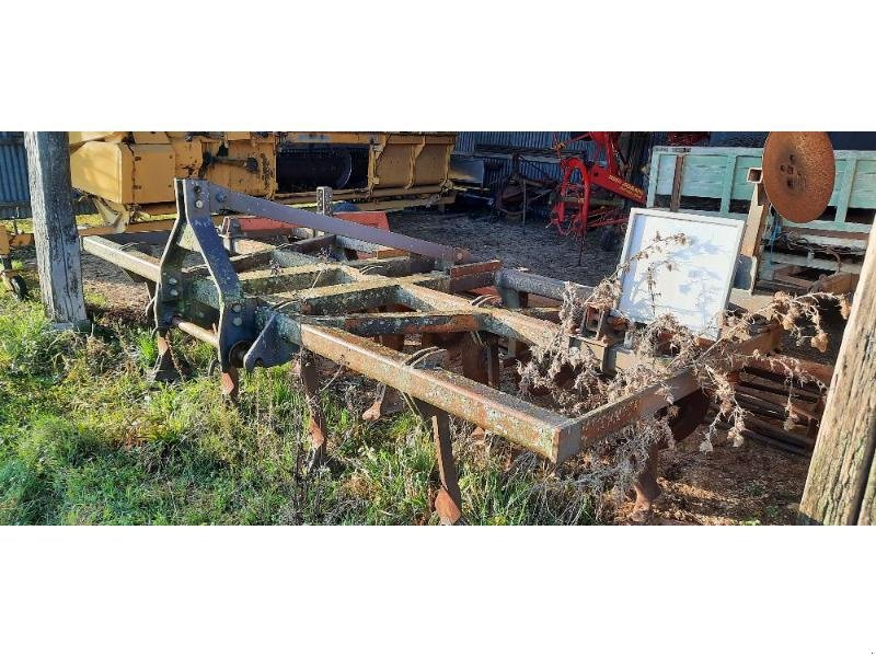 Grubber типа TECHMAGRI DECHAUMEUR, Gebrauchtmaschine в CHAUMONT (Фотография 2)