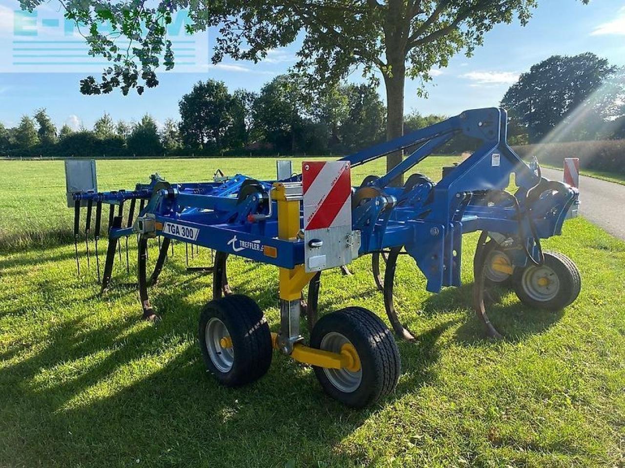 Grubber typu Treffler tga 300, Gebrauchtmaschine v BRUCHHAUSEN-VILSEN (Obrázek 1)