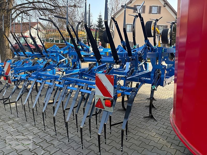 Grubber des Typs Treffler TGA 430, Neumaschine in Bodenkirchen (Bild 3)