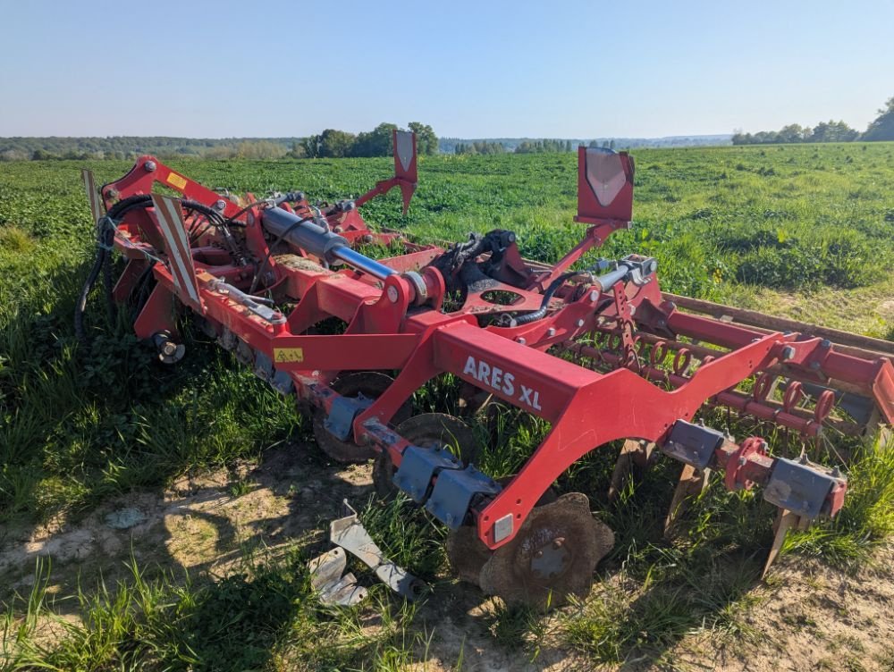 Grubber des Typs Unia ARES XL H6, Gebrauchtmaschine in FRESNAY LE COMTE (Bild 2)