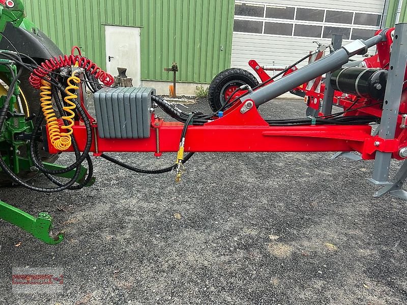 Grubber des Typs Unia Cross HP 6 vierbalkiger Flügelschargrubber Doppel U-Walze Auslösekraft 560kg, Neumaschine in Ostheim/Rhön (Bild 9)