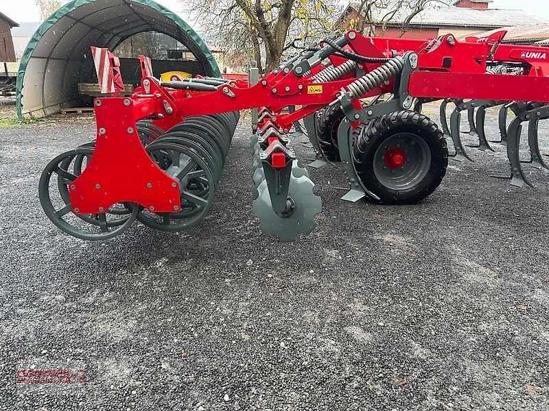 Grubber des Typs Unia Cross HP 6 vierbalkiger Flügelschargrubber Doppel U-Walze Auslösekraft 600 kg, Neumaschine in Ostheim/Rhön (Bild 22)