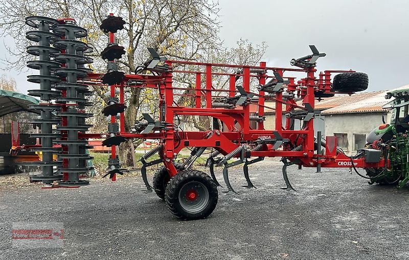 Grubber des Typs Unia Cross HP 6 vierbalkiger Flügelschargrubber Doppel U-Walze Auslösekraft 600 kg, Neumaschine in Ostheim/Rhön (Bild 7)