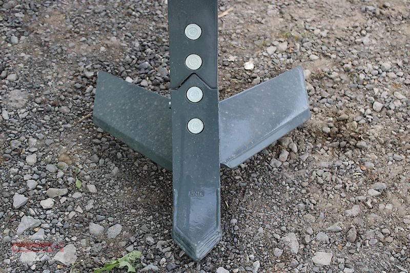 Grubber des Typs Unia Cross II dreibalkiger Flügelschargrubber 3 m 600 kg Auslösekraft, Neumaschine in Ostheim/Rhön (Bild 12)