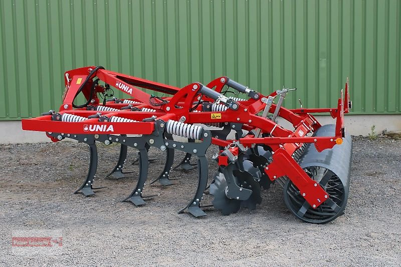 Grubber des Typs Unia Cross II dreibalkiger Flügelschargrubber 3m 600kg Auslösekraft, Neumaschine in Ostheim/Rhön (Bild 15)