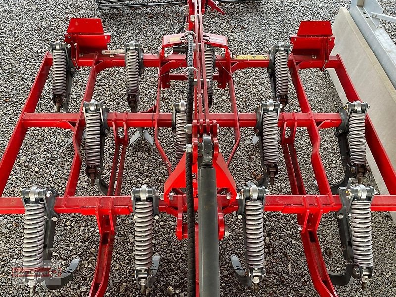 Grubber des Typs Unia Cross S dreibalkiger Flügelschargrubber 3 m Auslösekraft 560 kg Reifenpacker Walze, Neumaschine in Ostheim/Rhön (Bild 8)