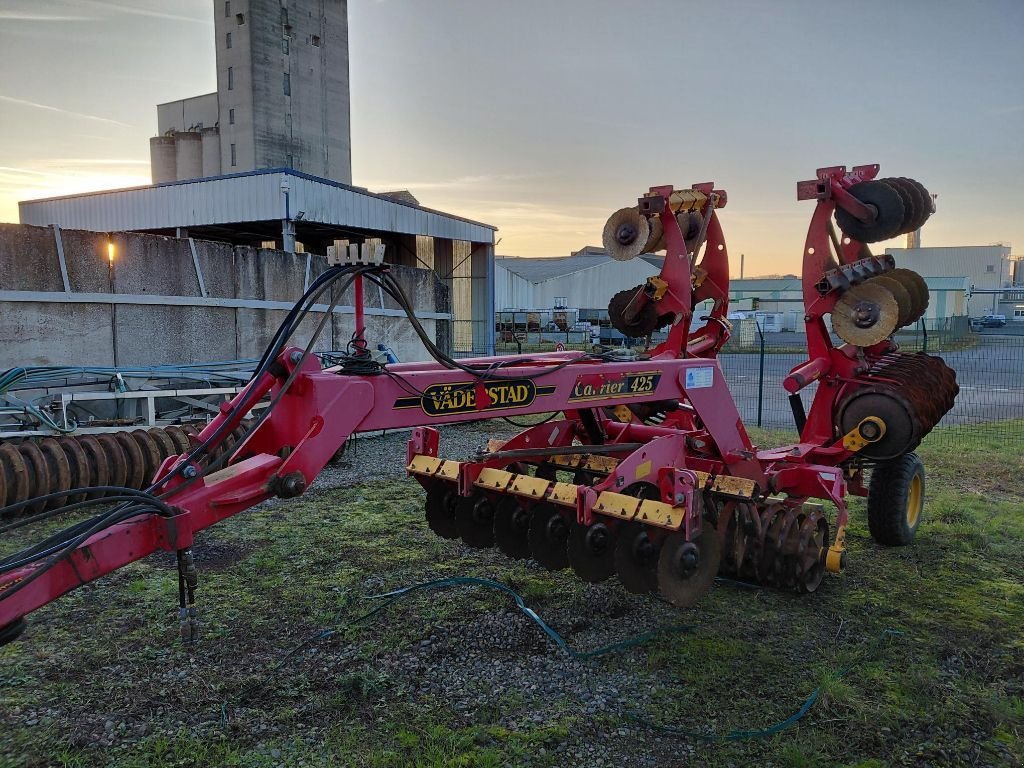 Grubber tip Väderstad CARRIER CR 425, Gebrauchtmaschine in BRAS SUR MEUSE (Poză 1)