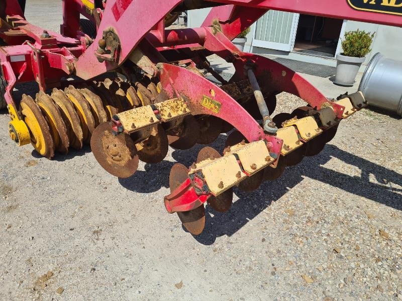 Grubber типа Väderstad CARRIER650, Gebrauchtmaschine в BRAY en Val (Фотография 9)