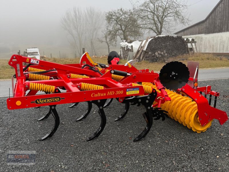 Grubber of the type Väderstad Cultus CS 300 HD, Neumaschine in Lichtenfels (Picture 1)