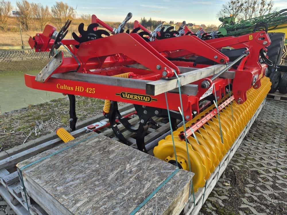 Grubber des Typs Väderstad CULTUS CS HD 425, Neumaschine in Mrągowo (Bild 3)