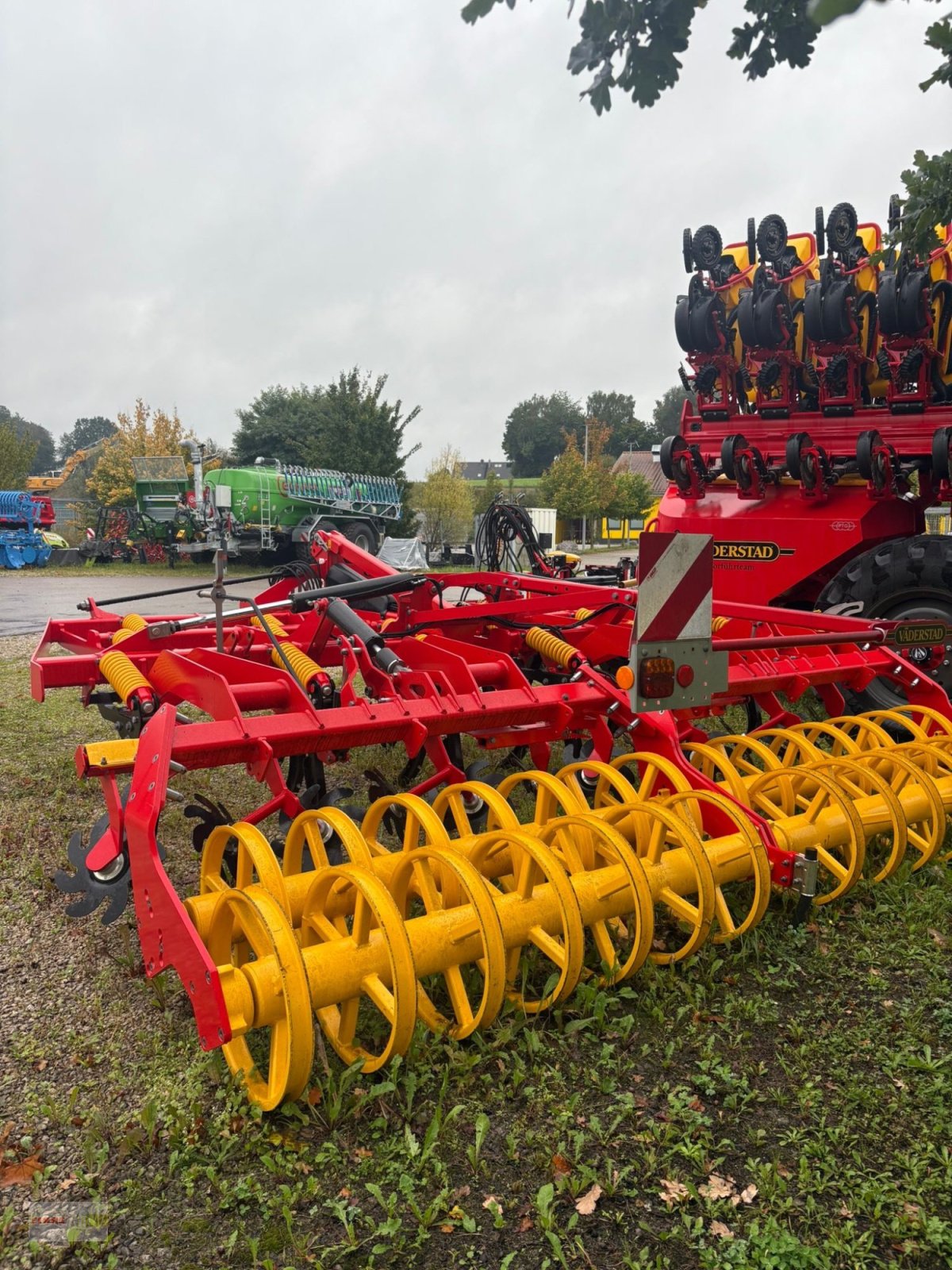 Grubber of the type Väderstad Cultus HD 425, Gebrauchtmaschine in Dasing (Picture 3)