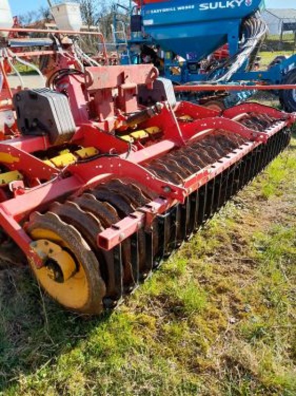 Grubber des Typs Väderstad DECHAUMEUR, Gebrauchtmaschine in Belleville sur Meuse (Bild 9)