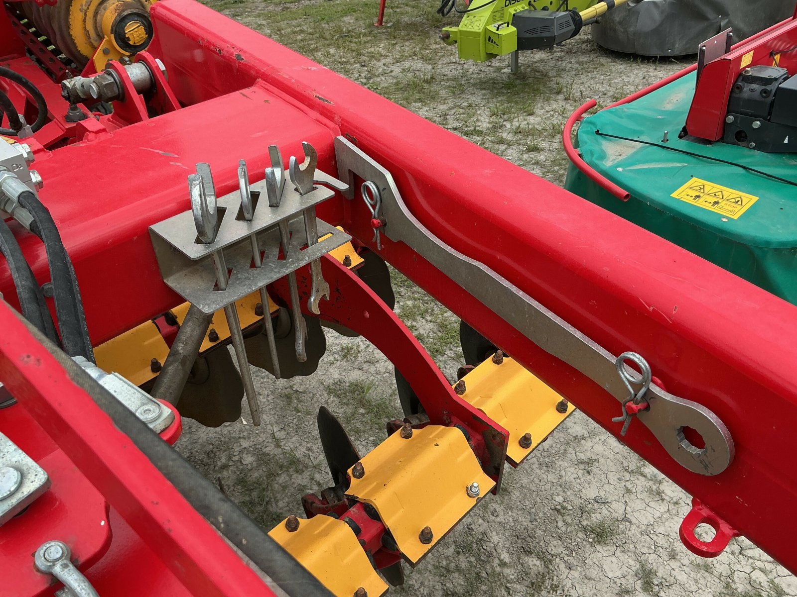 Grubber типа Väderstad DECHAUMEUR, Gebrauchtmaschine в ST CLEMENT DE LA PLACE (Фотография 9)