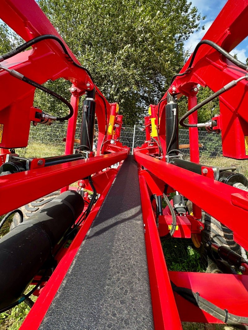Grubber des Typs Väderstad Opus 400, Gebrauchtmaschine in Liebenwalde (Bild 7)