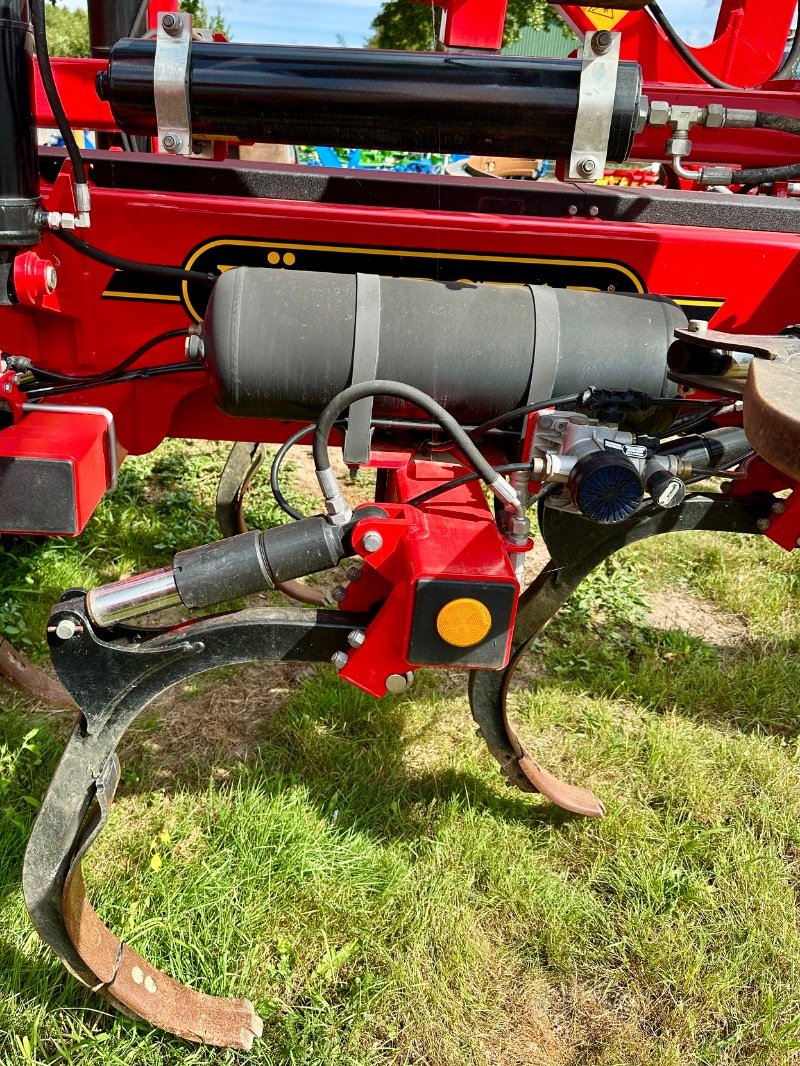 Grubber des Typs Väderstad Opus 400, Gebrauchtmaschine in Liebenwalde (Bild 8)