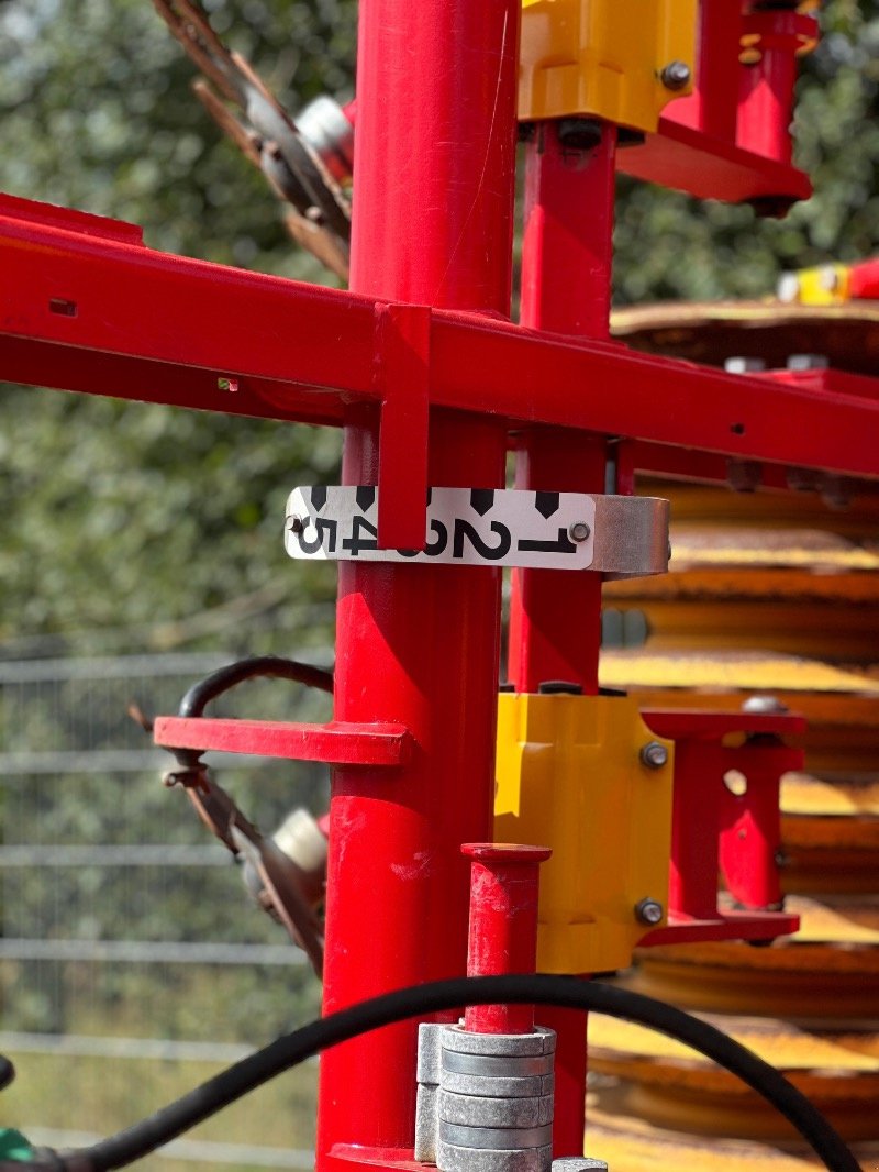 Grubber des Typs Väderstad Opus 400, Gebrauchtmaschine in Liebenwalde (Bild 10)