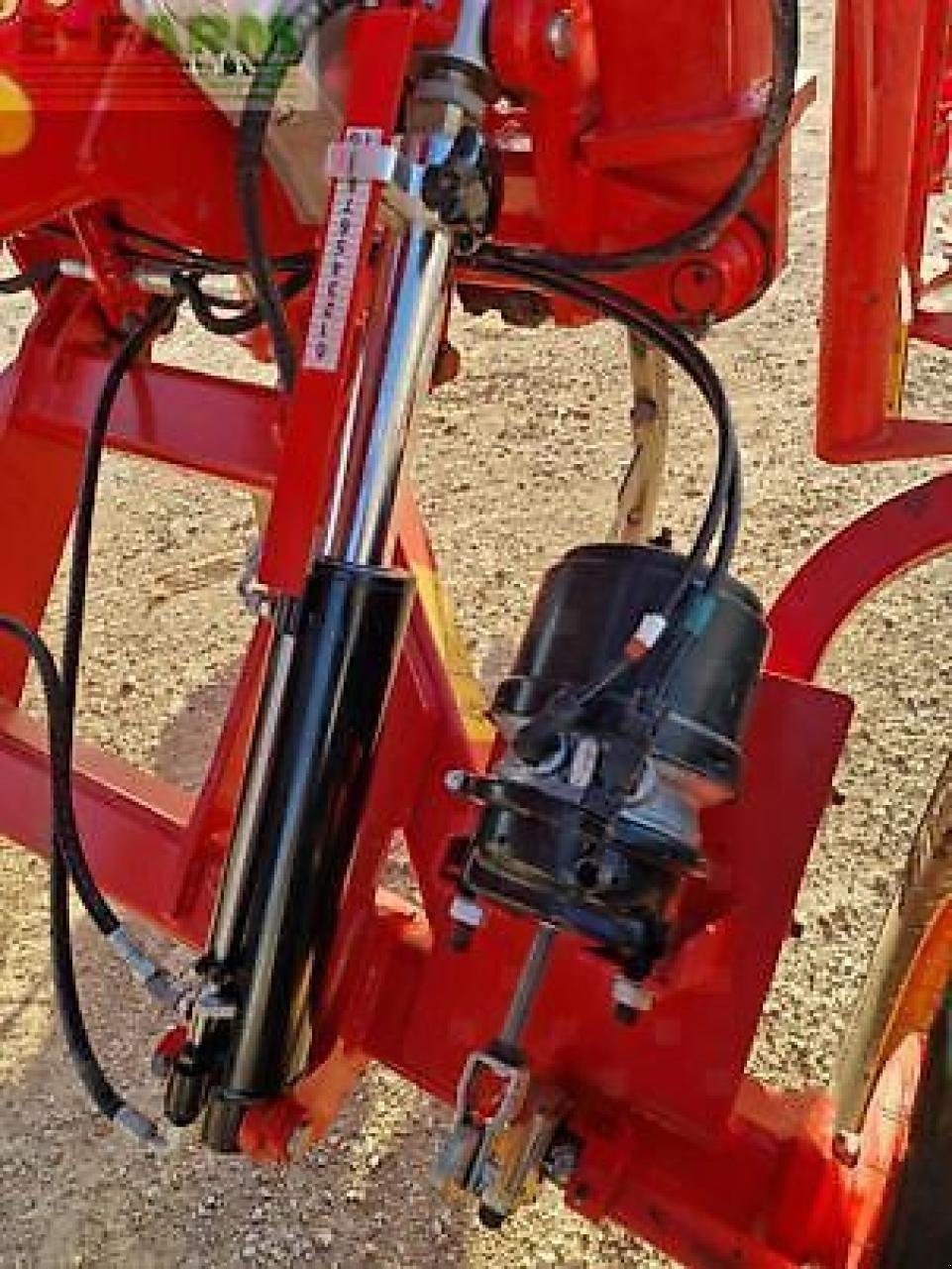 Grubber typu Väderstad top down 600, Gebrauchtmaschine v MONFERRAN (Obrázek 14)