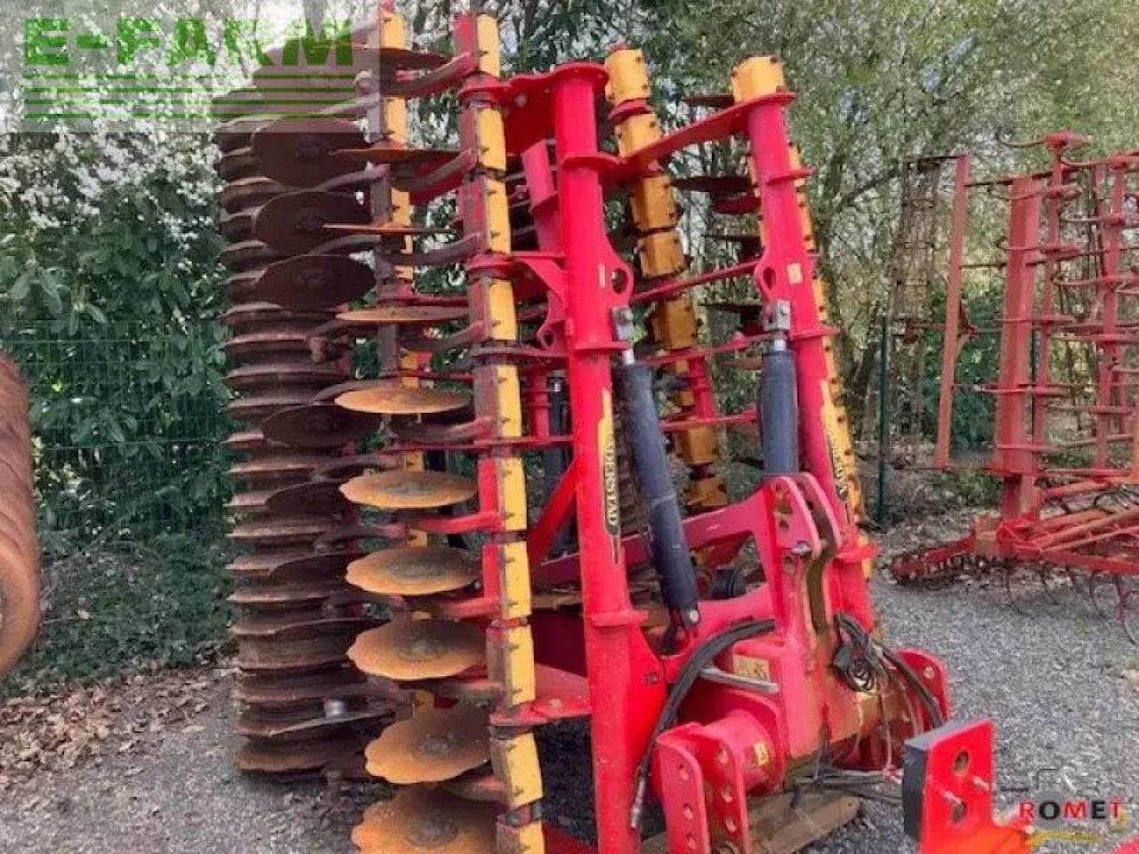 Grubber του τύπου Väderstad x 525, Gebrauchtmaschine σε GENNES-SUR-GLAIZE (Φωτογραφία 2)