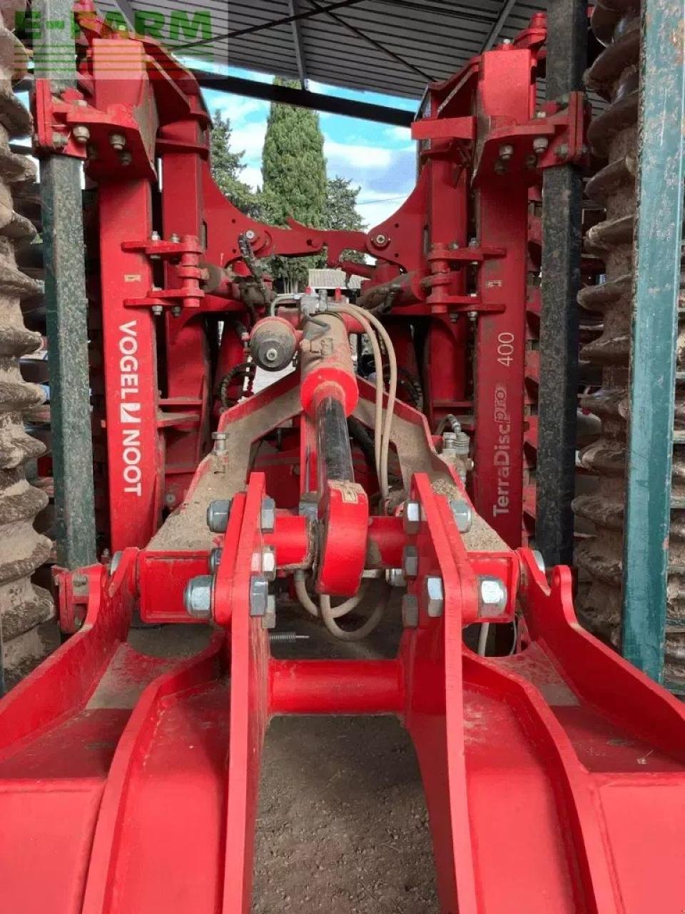 Grubber des Typs Vogel & Noot dechaumeur, Gebrauchtmaschine in ST ANDIOL (Bild 1)