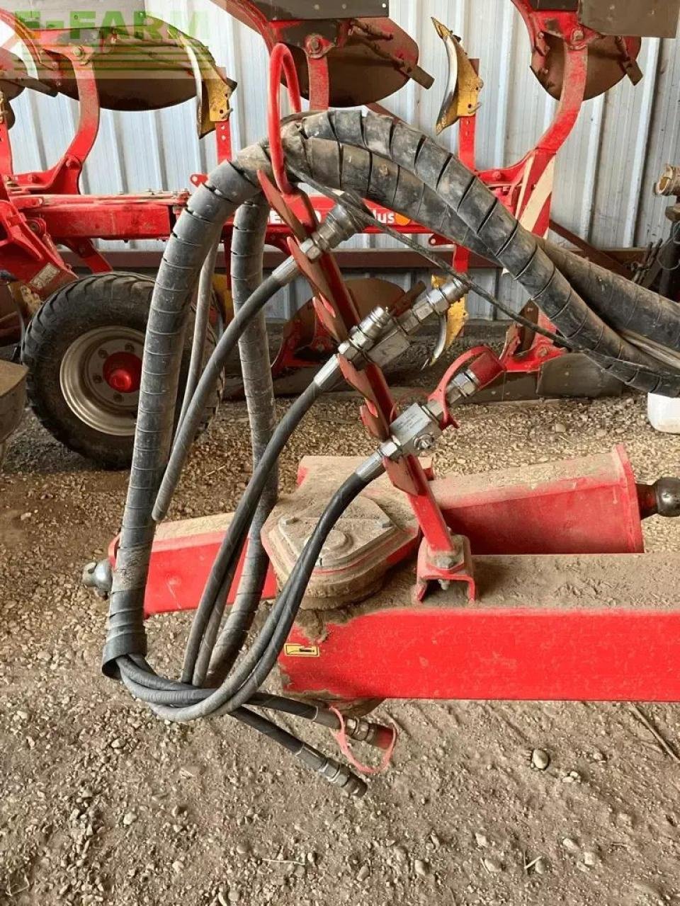 Grubber des Typs Vogel & Noot dechaumeur, Gebrauchtmaschine in ST ANDIOL (Bild 2)