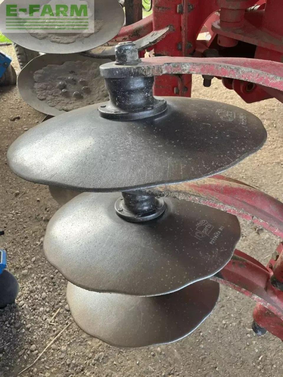 Grubber des Typs Vogel & Noot dechaumeur, Gebrauchtmaschine in ST ANDIOL (Bild 5)