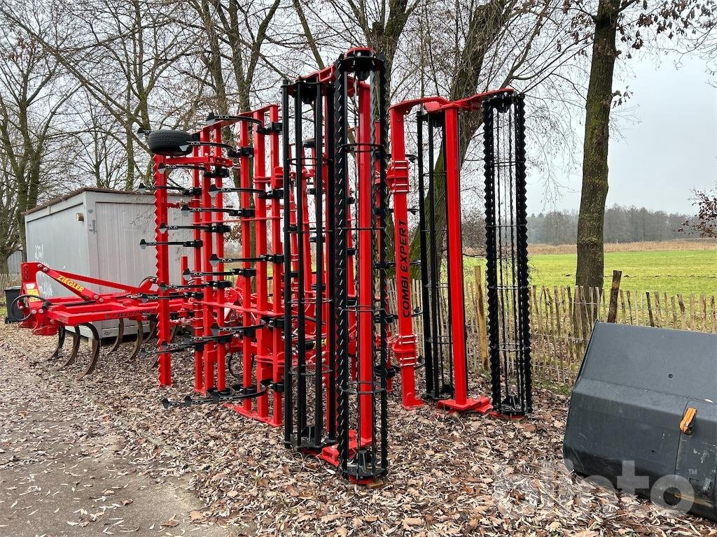 Grubber Türe ait Ziegler Leichtgrubber Combi Expert 6001, Gebrauchtmaschine içinde Düsseldorf (resim 4)