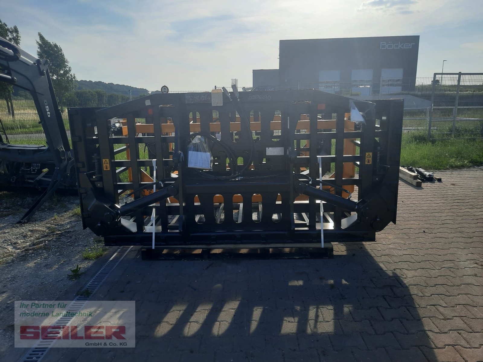 Grüngutgabel des Typs JCB Grasgabel 16ft 5m VOLVO LARGE, Neumaschine in Burghaslach (Bild 4)