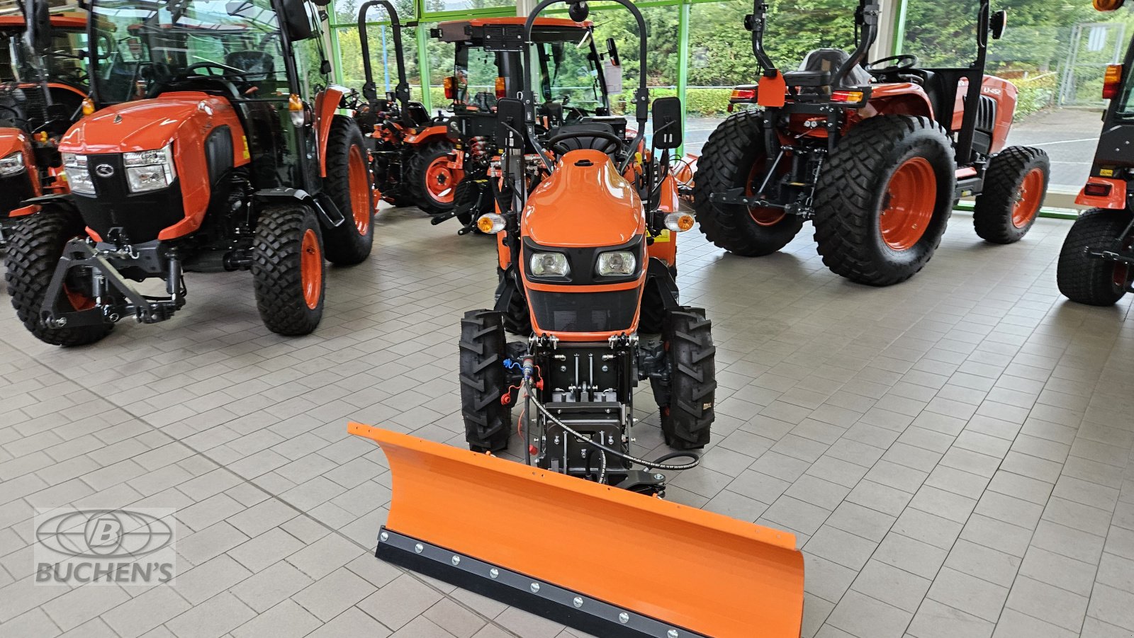 Grünlandtraktor des Typs Kubota EK1-261, Gebrauchtmaschine in Olpe (Bild 3)