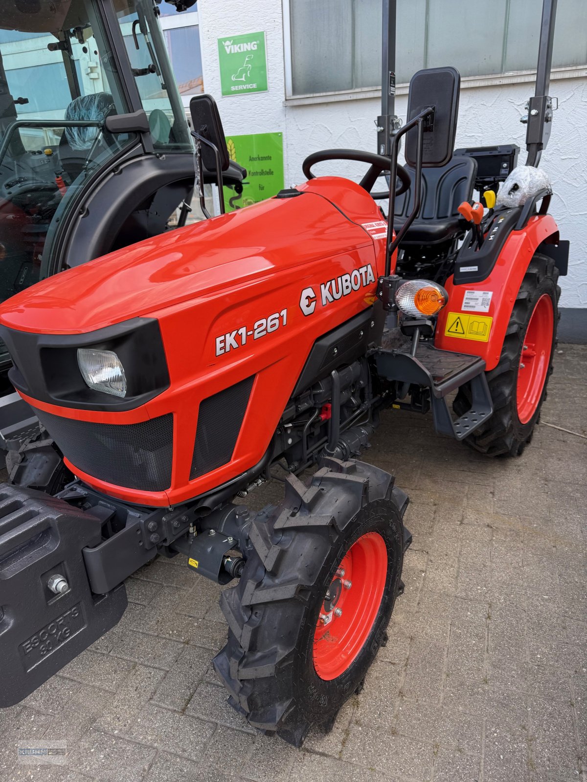 Grünlandtraktor des Typs Kubota EK1-261, Neumaschine in Malterdingen (Bild 1)