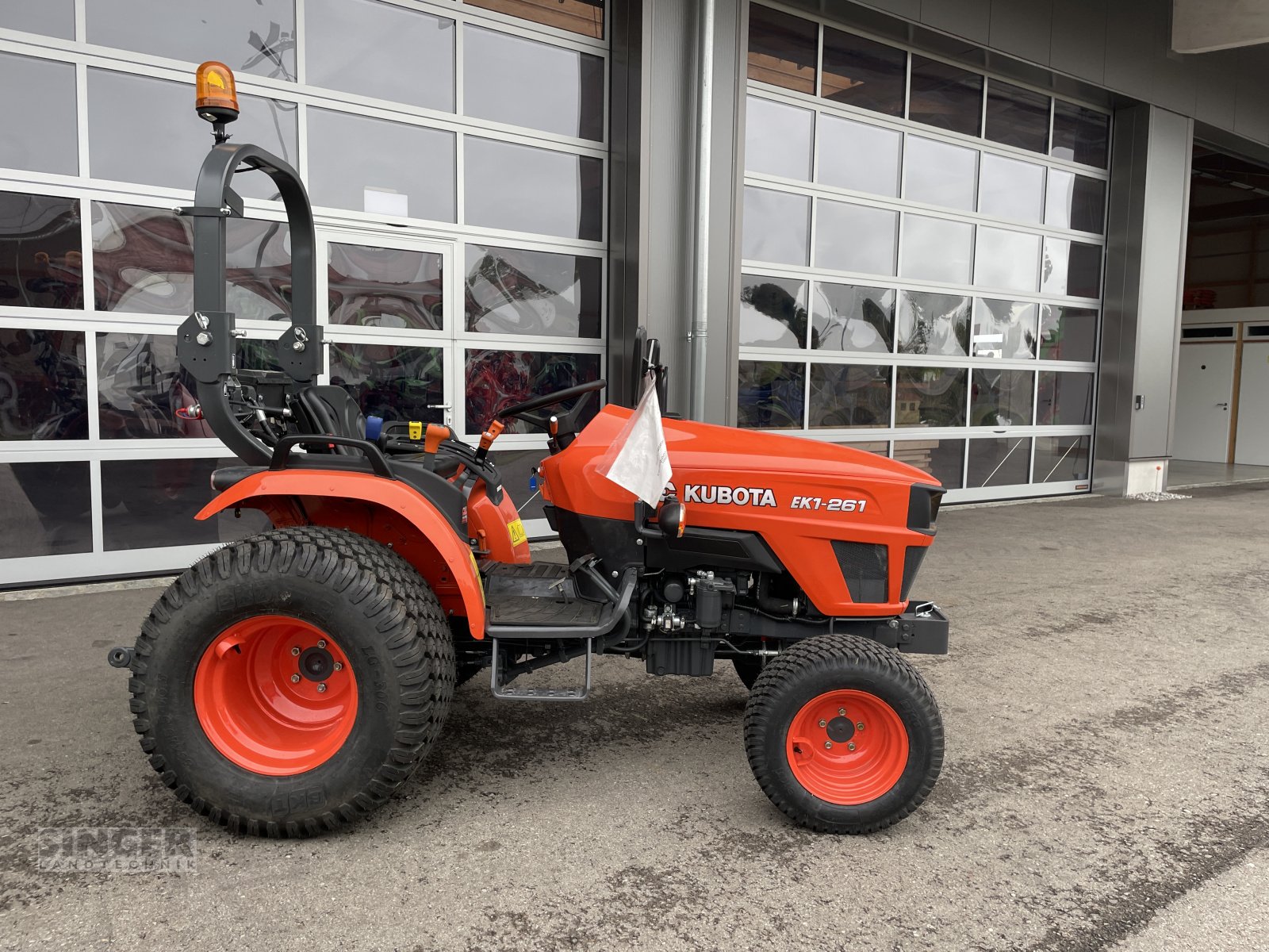 Grünlandtraktor typu Kubota EK1-261, Neumaschine v Biessenhofen (Obrázek 4)