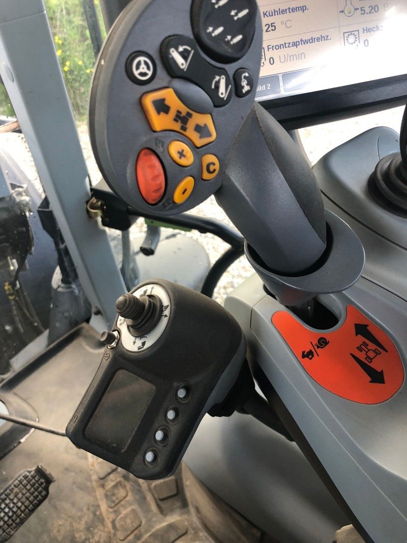 Grünlandtraktor du type New Holland T 7.200, Gebrauchtmaschine en Gnutz (Photo 5)