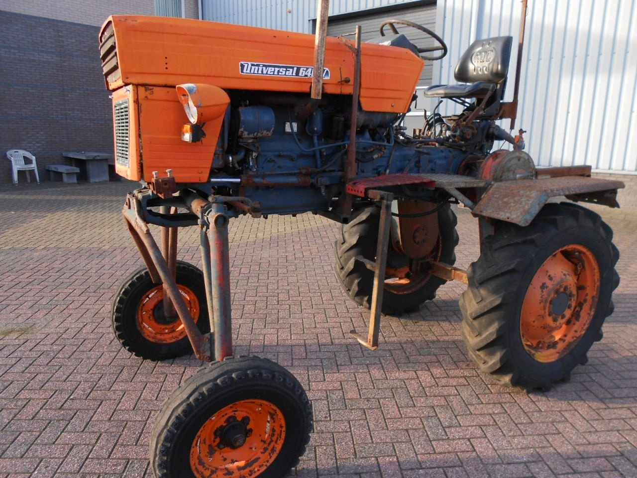 Grünlandtraktor typu Universal 640, Gebrauchtmaschine v Oirschot (Obrázek 1)